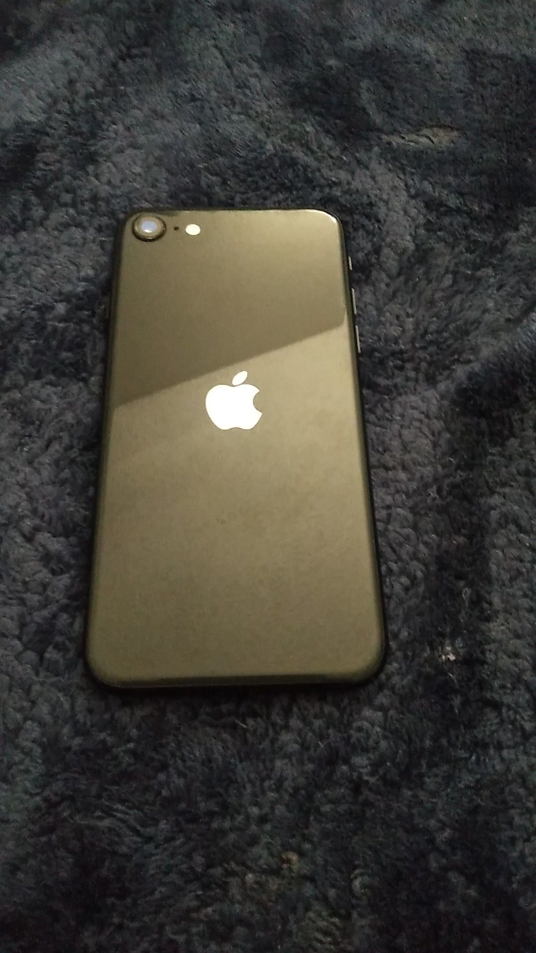 Apple iPhone se2 unlocked