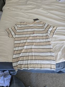 Levi's striped shirt size M