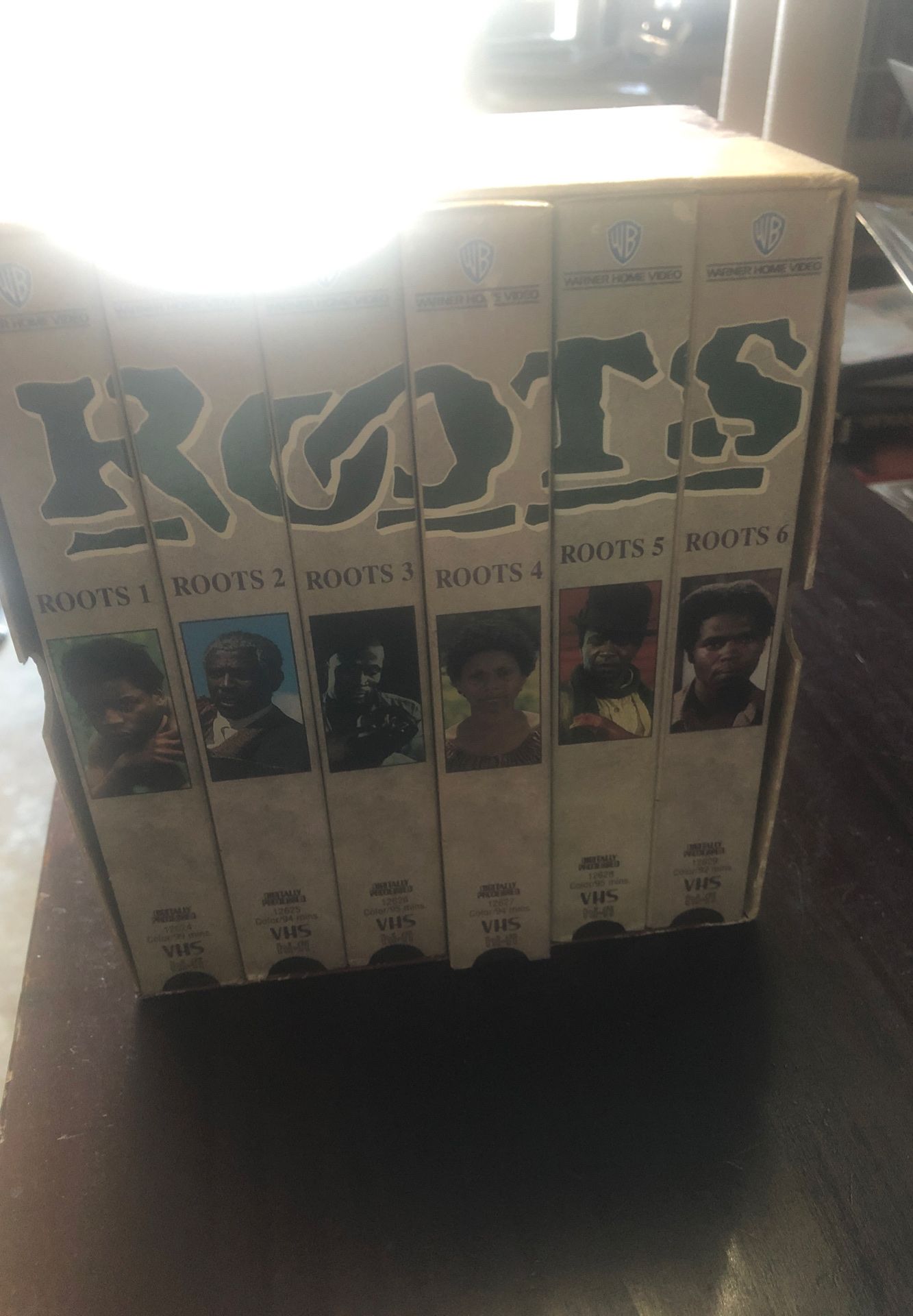 Roots Vhs total 6