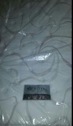 ROYAL EURO PILLOW TOP QUEEN SIZE MATTRESS BOX SPRING AVAILABLE