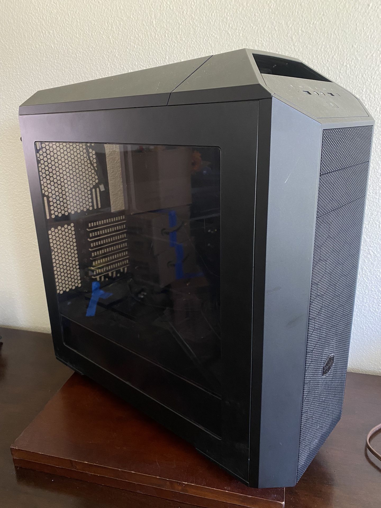 Coolermaster MasterCase 5