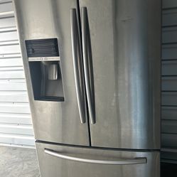 SAMSUNG FRENCH DOOR REFRIGERATOR Delivery For Small Fee 