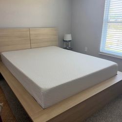 Gell Memory Foam Queen Size Mattress with bed frame