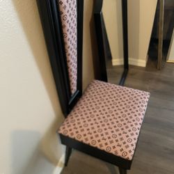 Very Nice Unique Pink & Black Midcentury Fashion Vanity Chair And Vanity Mirror 