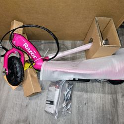 Razor Electric Scooter (Pink) -13111261 E100- NIB-/Max Weight 120lbs /Kids 8+