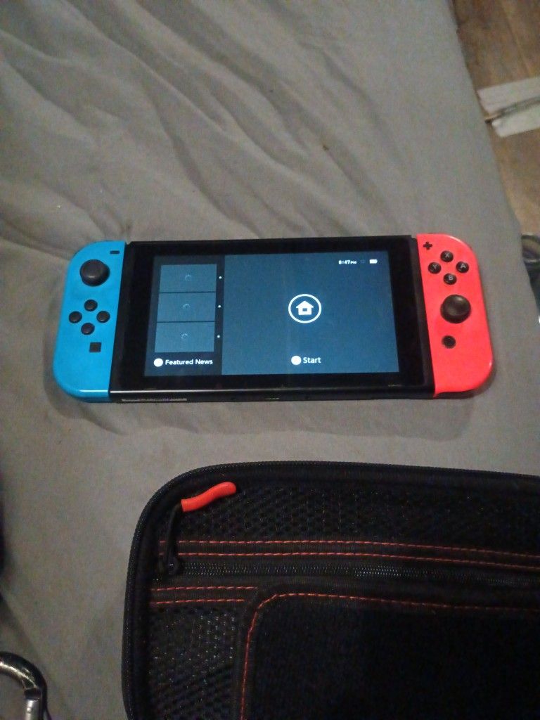 Nintendo Switch And Pokemon Case With 4 Games 
