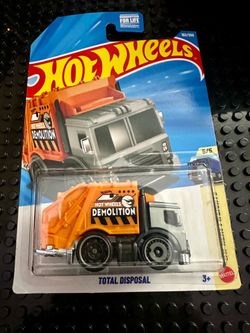 Hot Wheels TREASURE HUNT Total Disposal Orange GHB66 162