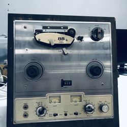 Vintage Viking 88 Stereo Compact Reel 2 Reel Tape Player