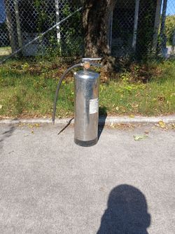 1993 water extinguisher