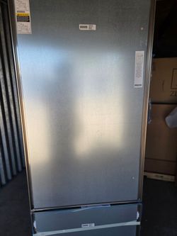 Sub-Zero Classic Series 30" Panel-Ready Built-In Bottom-Freezer Refrigerator Column New