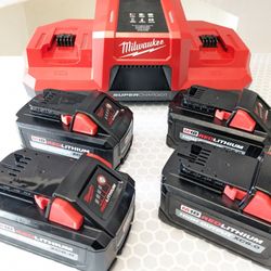 M18 Milwaukee SUPER CHARGER - XC 6.0 HIGH OUTPUT Starter Kit 