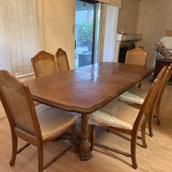 Wood Dining Table w/6 Chairs