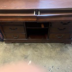 Quality Real Wooden Dresser 