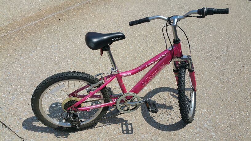 Columbia Trailhead 20 inch Mountain bike with Shimano 7 speed Kids