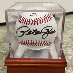 Pete Rose Signed Baseball 