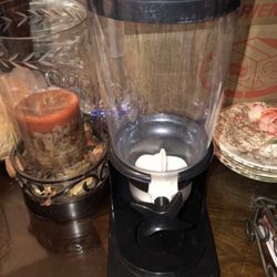 Cereal Dispenser