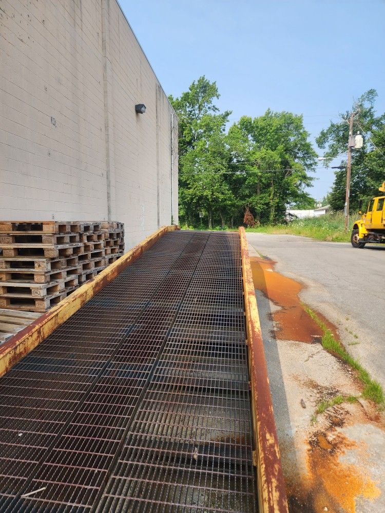 Mobile Yard Ramp