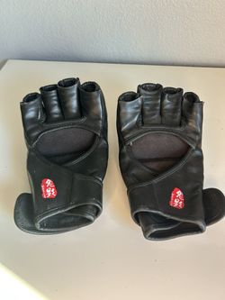 Meister MMA Gloves Shin Guards Foot Guards Practice Pads Punching Boxing Gloves Targets