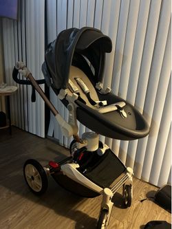 Hot mom stroller