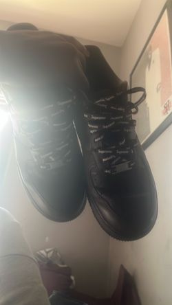 Supreme brown size 9