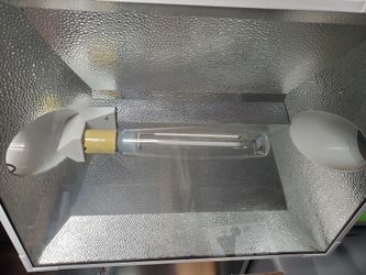 Sun systems reflector