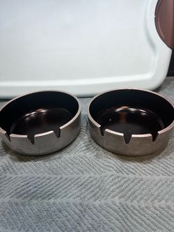 Set of 2 Metal Ashtrays