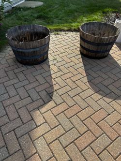 Oak barrel planters