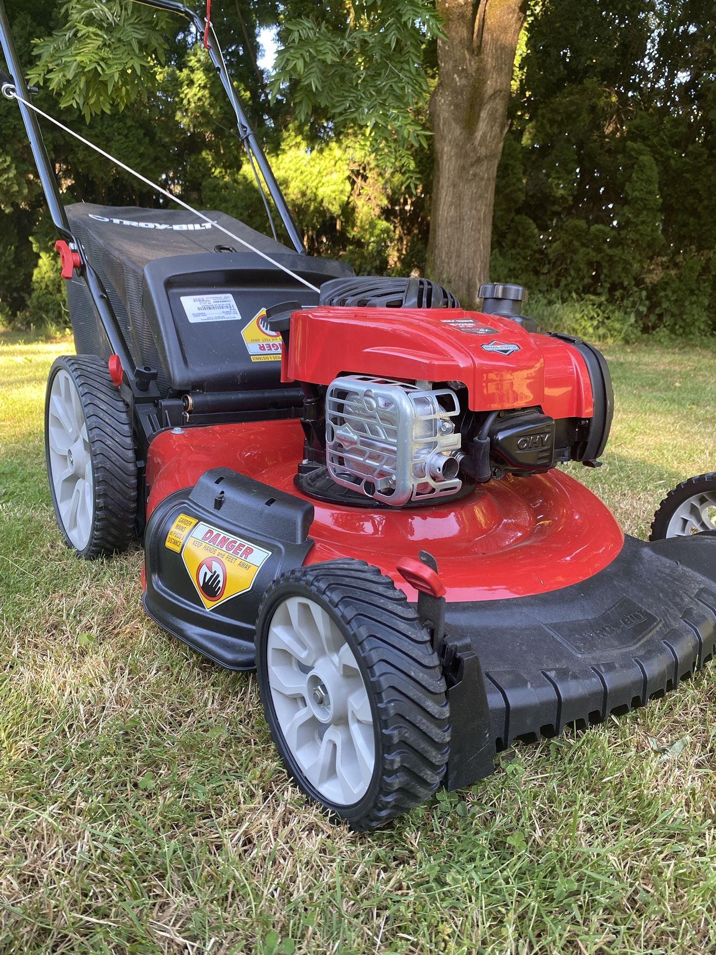 Troy Bilt 21” Push Mower. Like New!