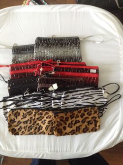 15 wristlet make up bags available different styles wholesale options available