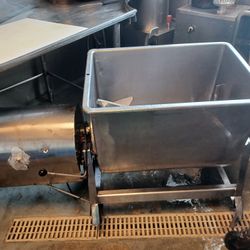 Leland Meat Mixer