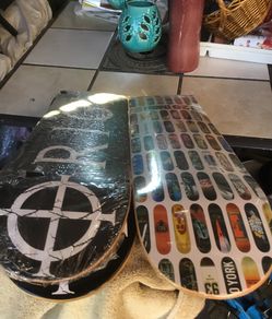 Tabla de Patineta nuevas diferentes colores 45 cada una, mejor precio si me compras las 3