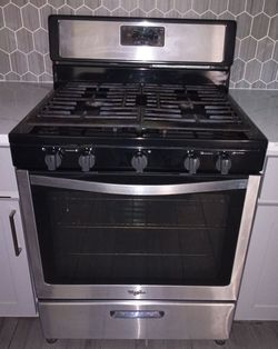 Gas stove