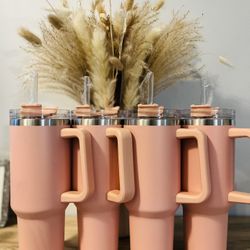 $12 Each Tumbler 40oz hot And Cold Stainless Stell Mug It’s Brand New And Pick Up Gahanna