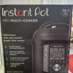 Instant Pot PRO MULTI -COOKER 10 IN 1  6 Quarter 
