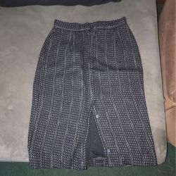 Women’s Plaid Skirt 