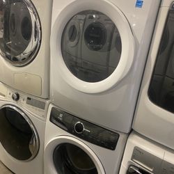 ELECTROLUX XL CAPACITY LIKE NEW WASHER DRYER SET ELECTRIC w/WARRANTY