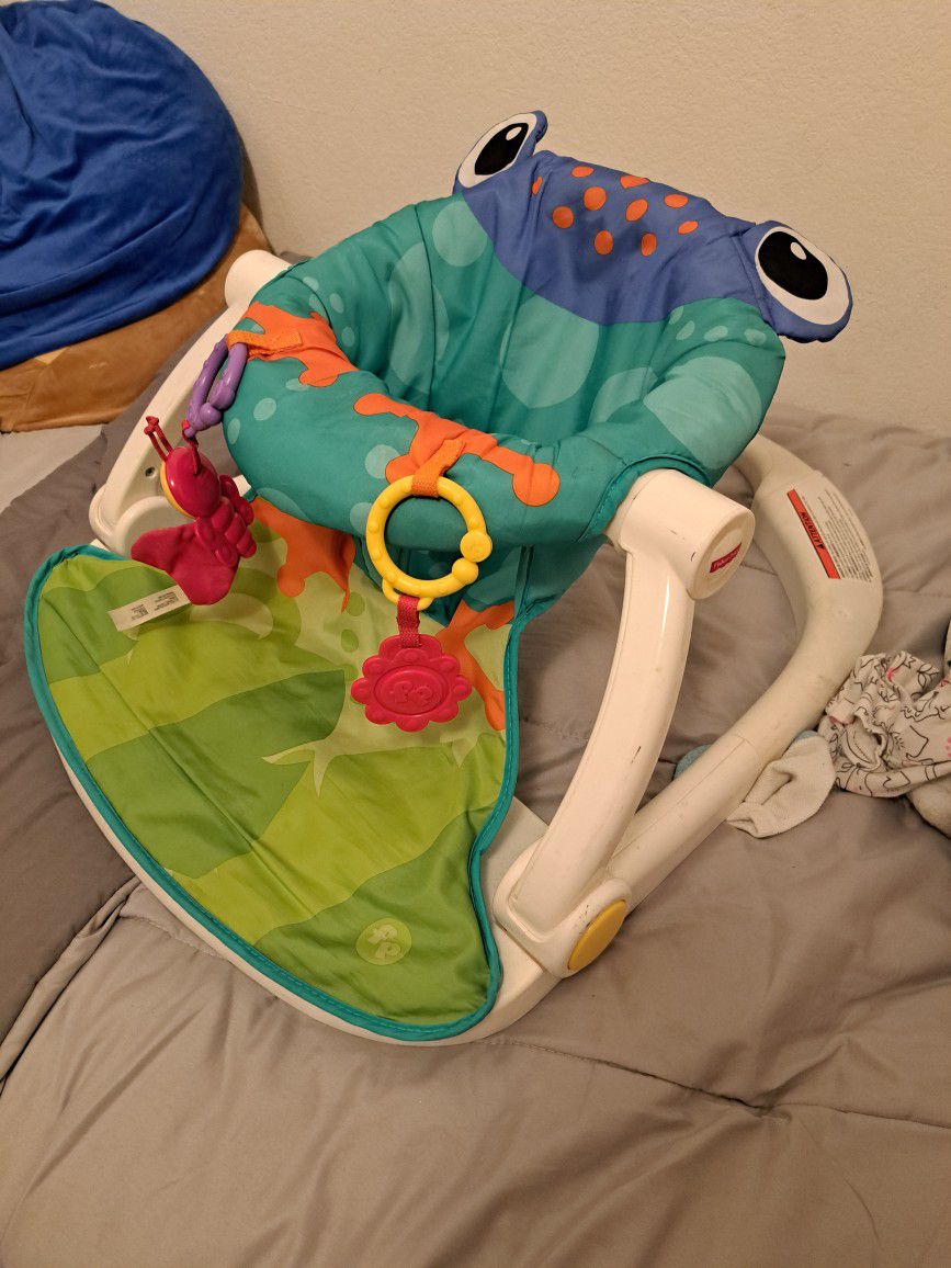 Frog Baby Chair with 2 Toys Attached