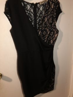 Dress size L asking 10