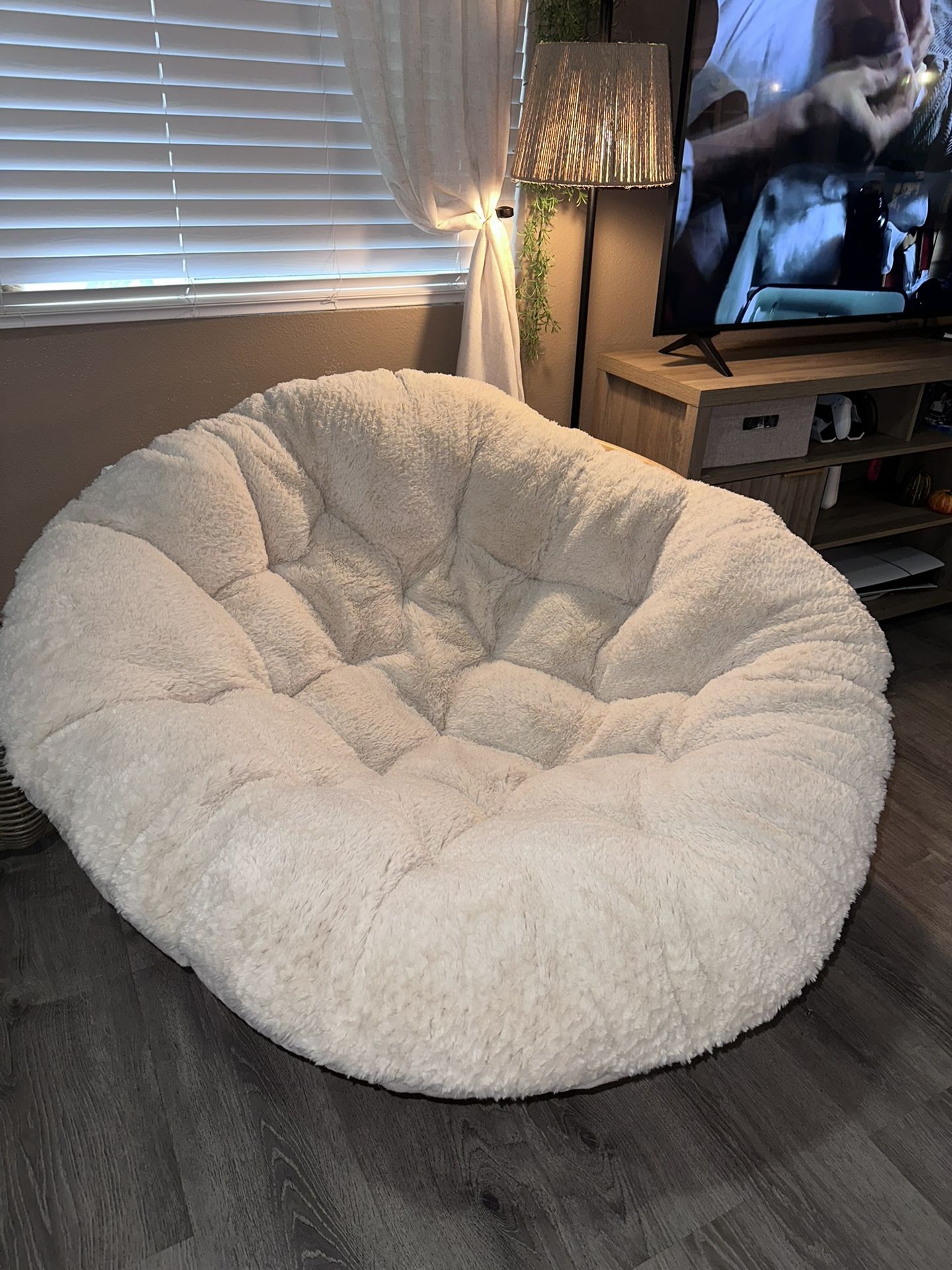 Oversized Papasan Chair 