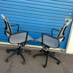 Office Chairs 