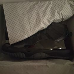 Jordan 11s Gamma Sz 13