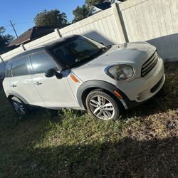 2011 Mini Cooper Countryman 