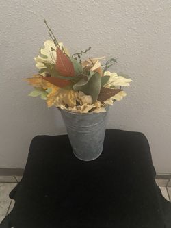 Galvanized Tin Decor 