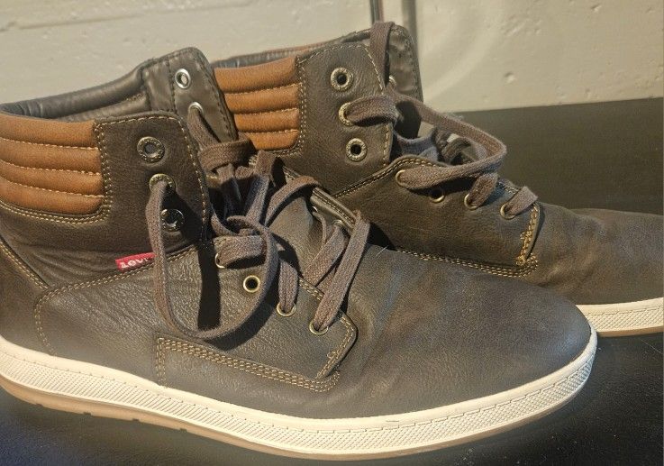 Mens Levi SNEAKERS sz 12