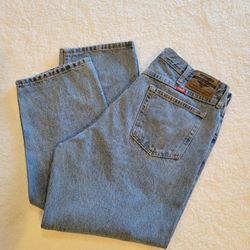 Vintage Y2K Wrangler Red Tab 100% Cotton 38x29 Made in Nicaragua Relaxed Denim 