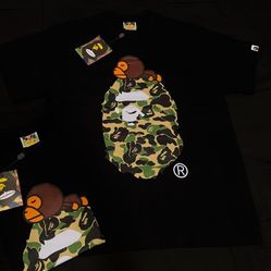 Brand New Authentic A Bathing Ape Baby Milo On Camo Ape T Shirt Size : M W/tags