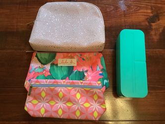 Lot Of 4 Makeup Cosmetic Bags & Case, Clinique