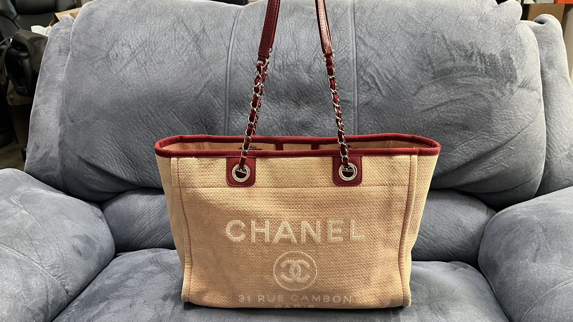 Chanel Deauville Series 12 Medium Pink Small/Medium Shopping Tote