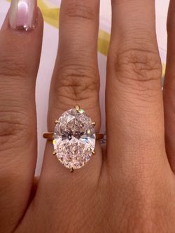 5.14 carat F VS1 oval solitaire tulip setting yellow gold diamond engagement ring