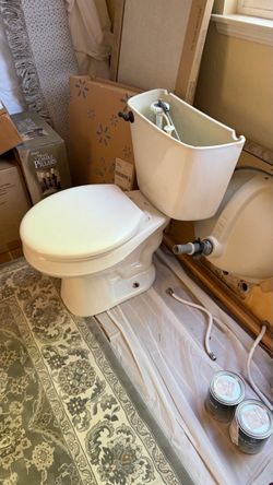 Toilets (Mansfield 2 piece) good condition (free, as-is, buyer hauls)